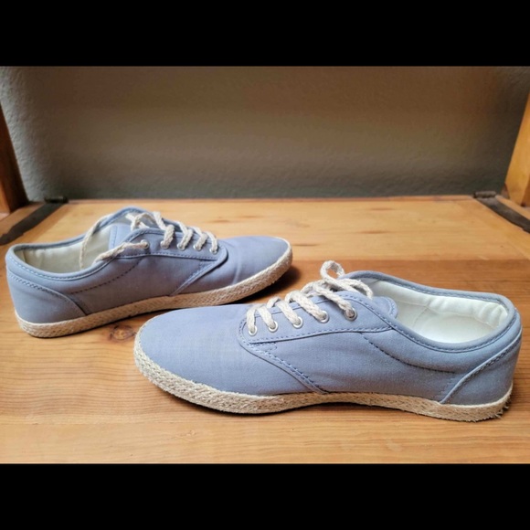 Van's. Women's size 9.5. Cute blue espadrille style! Only worn a few times. - Picture 4 of 6